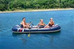 Bestway Hydro Force Treck X3 Opblaasboot Set -Zwembad En Varen 1266 1900 bw61110 21 88in rx 4000 raft set 2