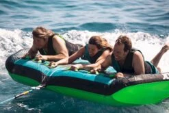 Jobe Revolve Funtube - 3 Persoons -Zwembad En Varen 230320001 actionshot 7 big resultaat