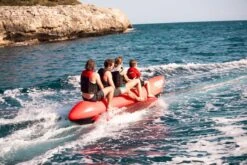 Jobe Chaser Funtube - 4 Persoons -Zwembad En Varen 230420002 actionshot 2 big resultaat