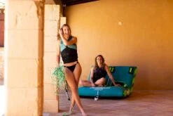 Jobe Kick Flip Funtube - 2 Persoons -Zwembad En Varen 900 1350 230220004 actionshot big