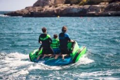 Jobe Lunar Funtube - 3 Persoons 15 Jobe Lunar Funtube - 3 Persoons -Zwembad En Varen 900 1350 230320008 actionshot 7 big