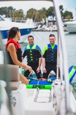 Jobe Airstream Funtube - 2 Persoons -Zwembad En Varen 900 600 230220009 actionshot 2 big