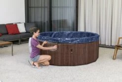 Bestway Lay-Z Spa Toronto AirJet Opbouw Spa - 7 Persoons -Zwembad En Varen lay z spa toronto airjet opbouw spa 7 persoons2