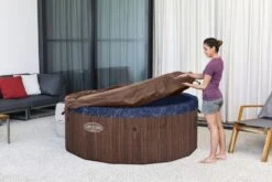 Bestway Lay-Z Spa Toronto AirJet Opbouw Spa - 7 Persoons -Zwembad En Varen lay z spa toronto airjet opbouw spa 7 persoons20